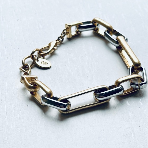 Zara Chunky Silver and Gold Tone Chain Bracelet Oversized - Picture 4 of 11